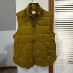ZIP UP VEST PISTACHIO OLIVE GREEN COLOR